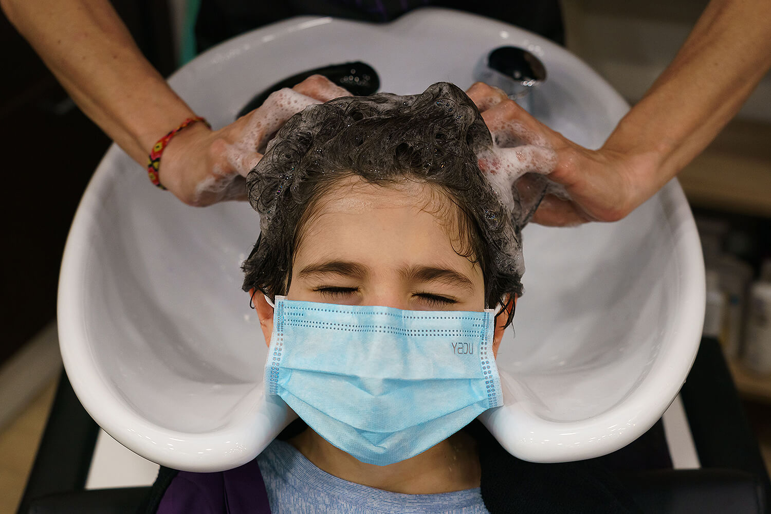 Coronavirus in Hair: Can Coronovirus Stay Alive in Your Hair? Know how long