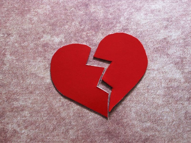 Dealing With A Breakup: 5 Healthy Ways To Cope With Post-Split Stress